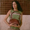 Hug Bag M, claret
